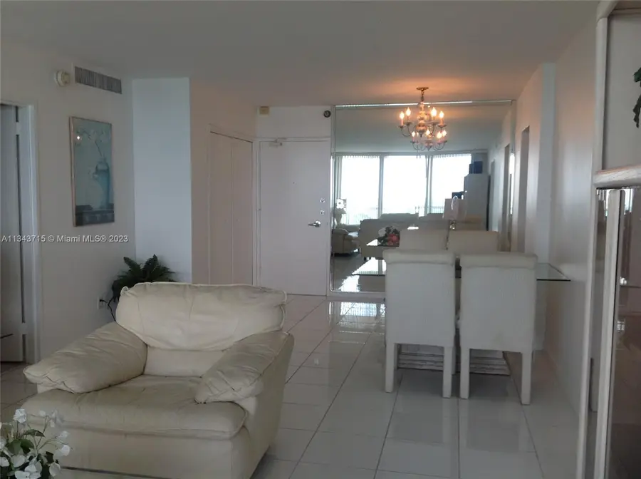 5151 Collins Ave #1119, Miami Beach, FL 33140 - #3