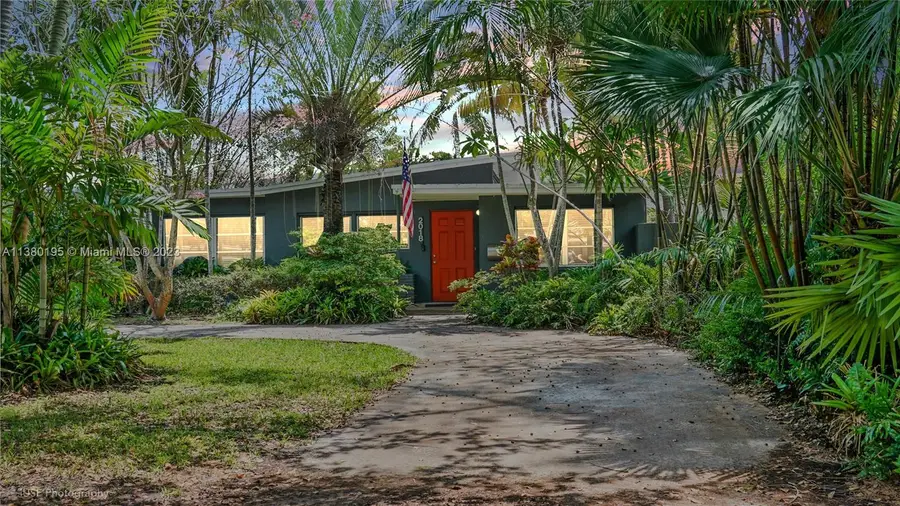 2018 Fletcher St, Hollywood, FL 33020 - Image #2