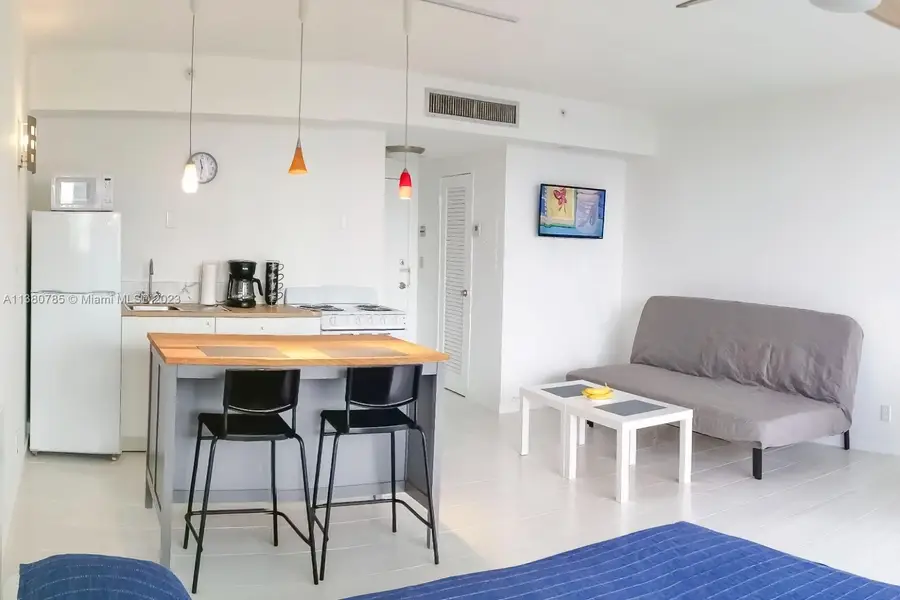 1720 Harrison St #10F, Hollywood, FL 33020 - Image #2