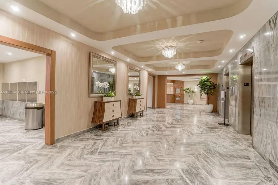 5401 Collins Ave #601, Miami Beach, FL 33140 - #3