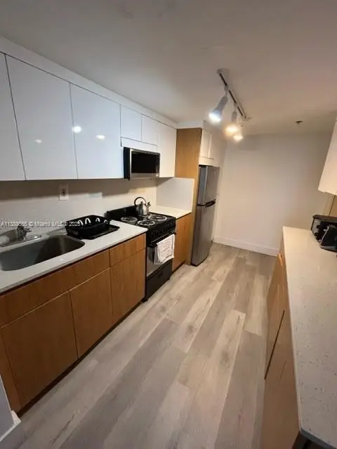 19201 Collins Ave #540, Sunny Isles Beach, FL 33160 - #3