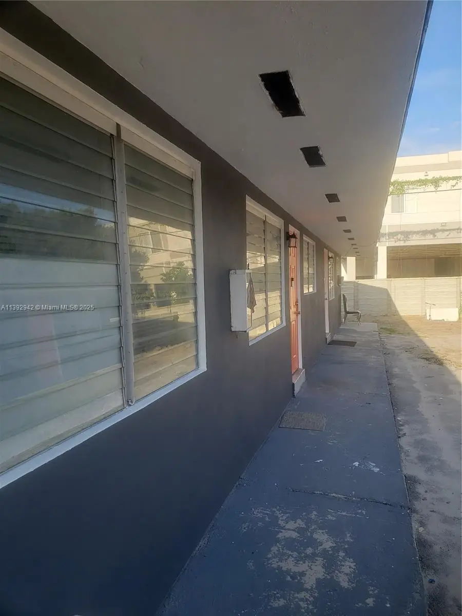 2865 NW 22nd Ave, Miami, FL 33142 - Image #3