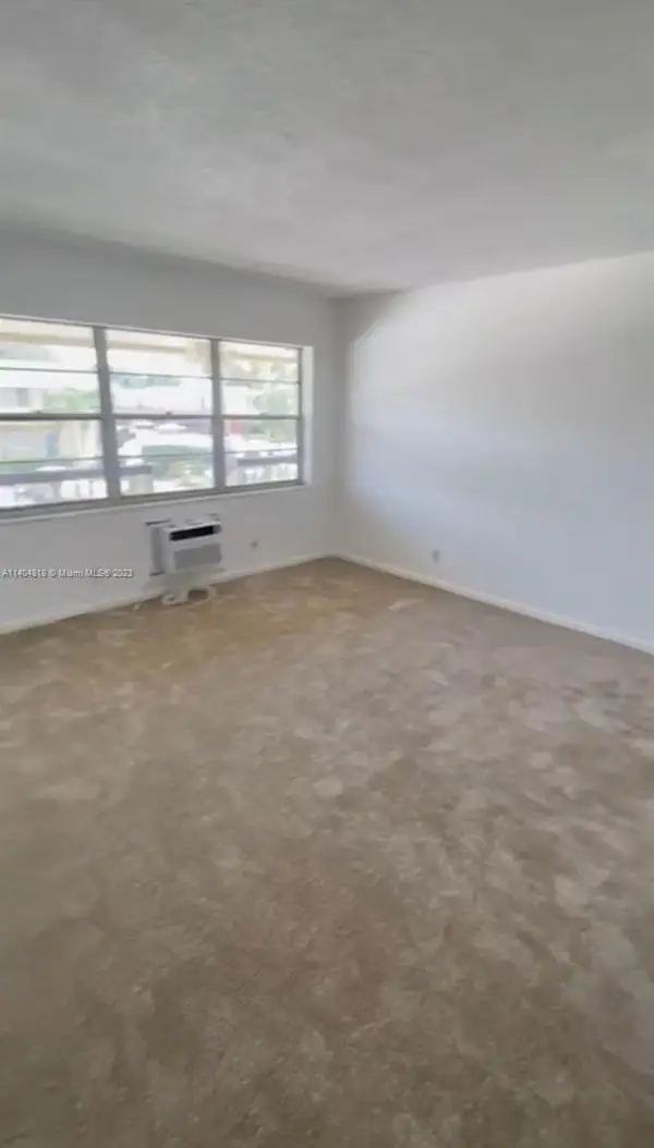 78 Kingswood D #78, West Palm Beach, FL 33417