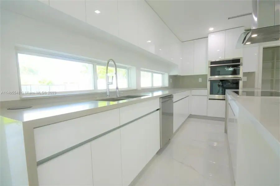 4901 Grant St, Hollywood, FL 33021 - Image #3