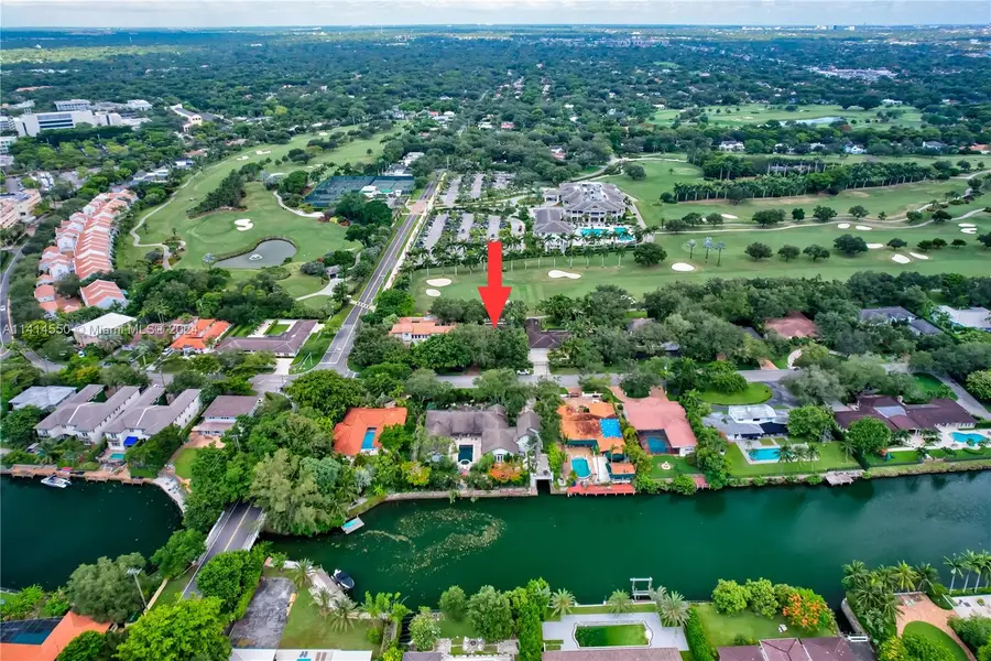 4716 University Dr, Coral Gables, FL 33146 - #2