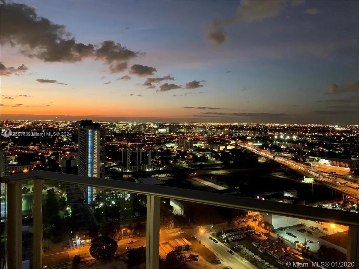 851 NE 1st Ave #2702, Miami, FL 33132 - Image #1