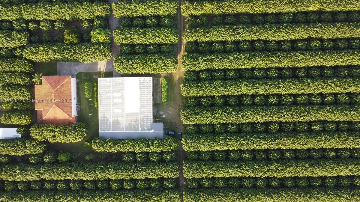 33300 SW 202nd Ave, Homestead, FL 33034 - Image #1