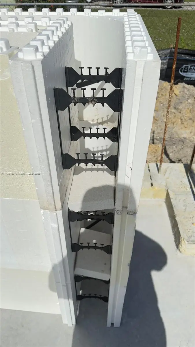 3433 Jeffcott St., Fort Myers, FL 33916 - Image #3