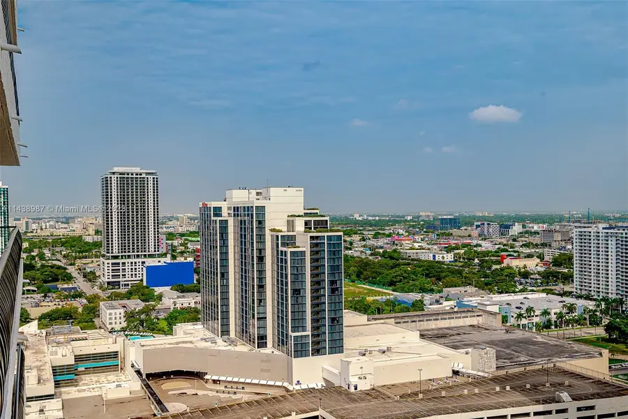 555 NE 15th St #32E, Miami, FL 33132 - Image #3