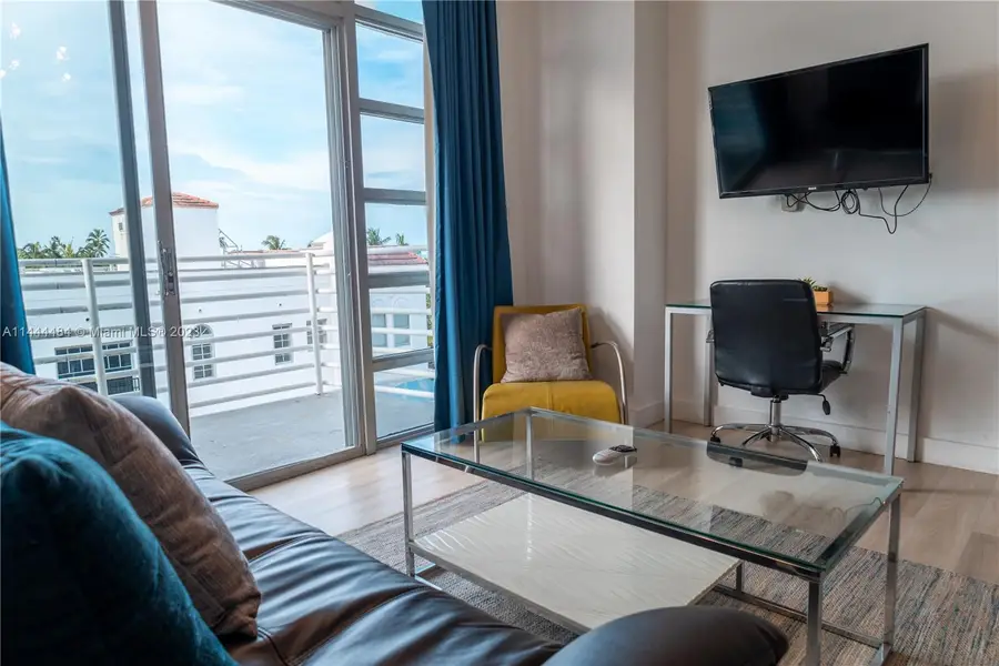 1052 Ocean Dr #C503, Miami Beach, FL 33139 - Image #3