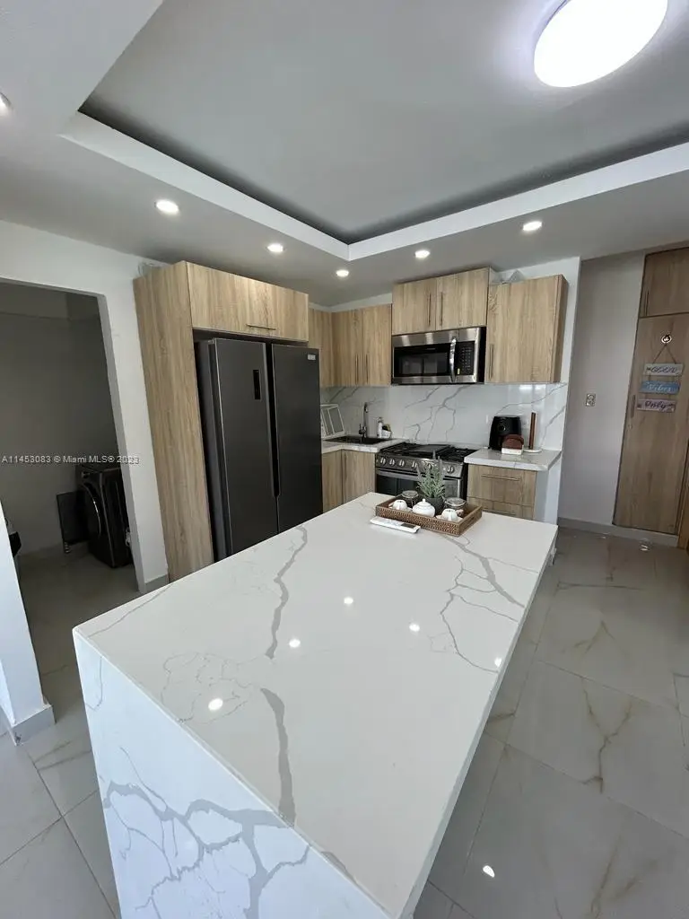 2222 Carretera Sanchez #202, ,, OS 91000 - #3