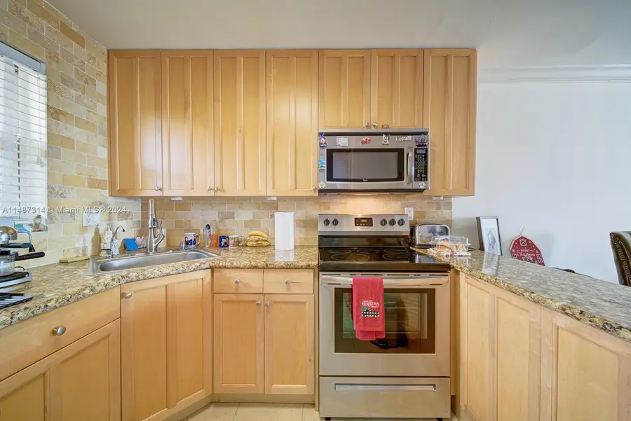 Address Withheld By Seller, Miami, FL 33137 - Image #3