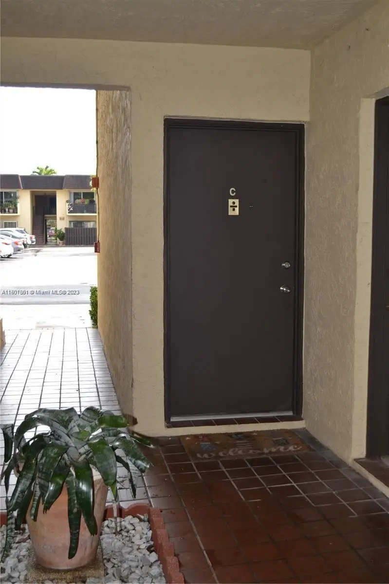 9007 SW 138th St #3, Miami, FL 33176 - Image #1