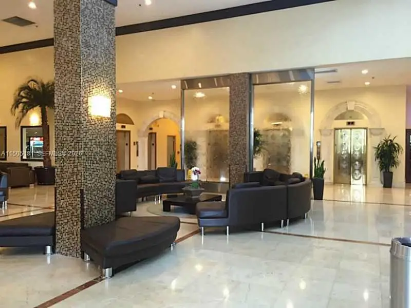 19201 Collins Av #432, Sunny Isles Beach, FL 33160 - #2