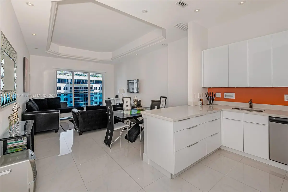 2301 Collins Ave #1619, Miami Beach, FL 33139 - Image #1