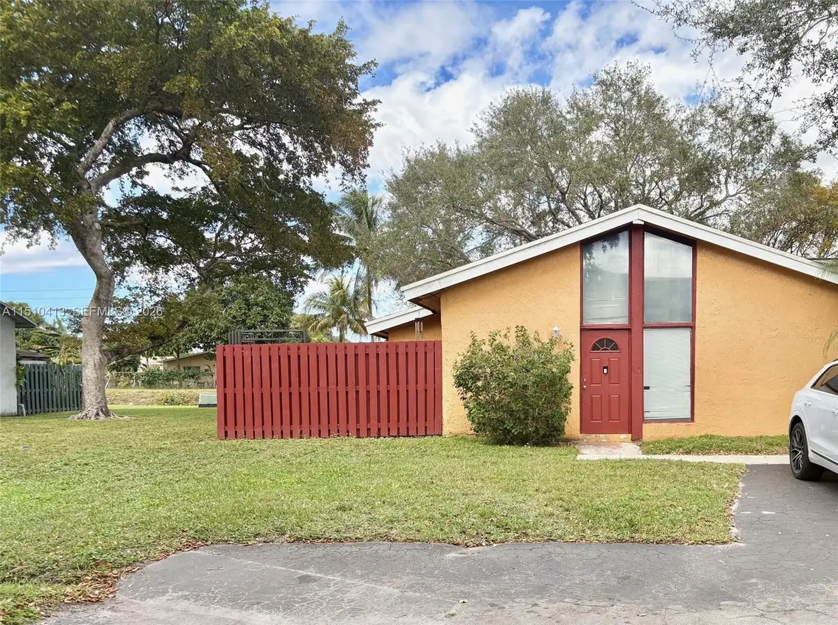 7351 W Sunrise Blvd #7351, Plantation, FL 33313 - #1