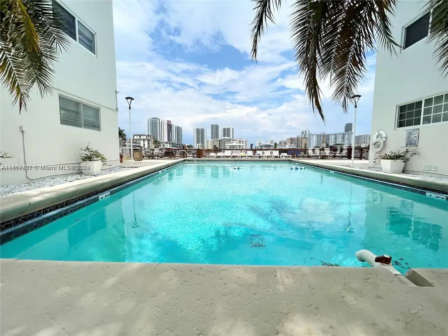 462 Golden Isles Dr #210, Hallandale Beach, FL 33009 - Image #3