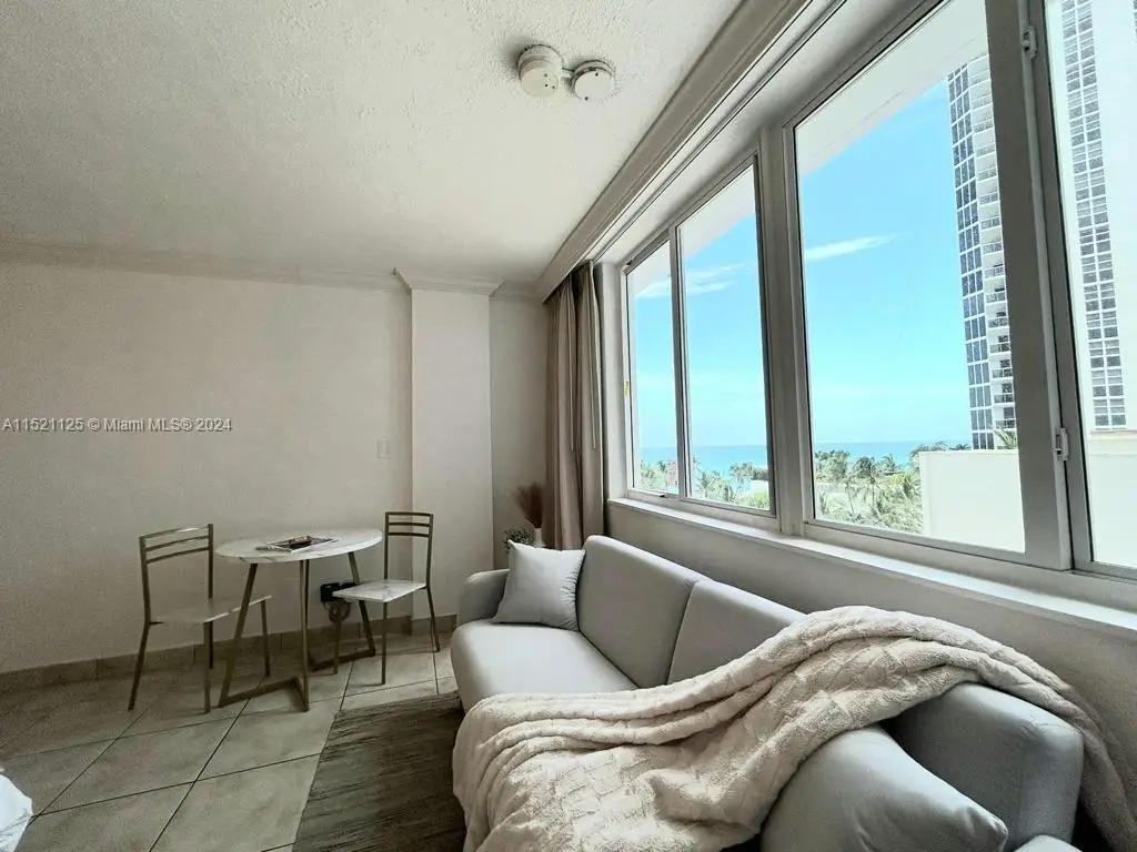 19201 Collins Ave #303, Sunny Isles Beach, FL 33160 - Image #1