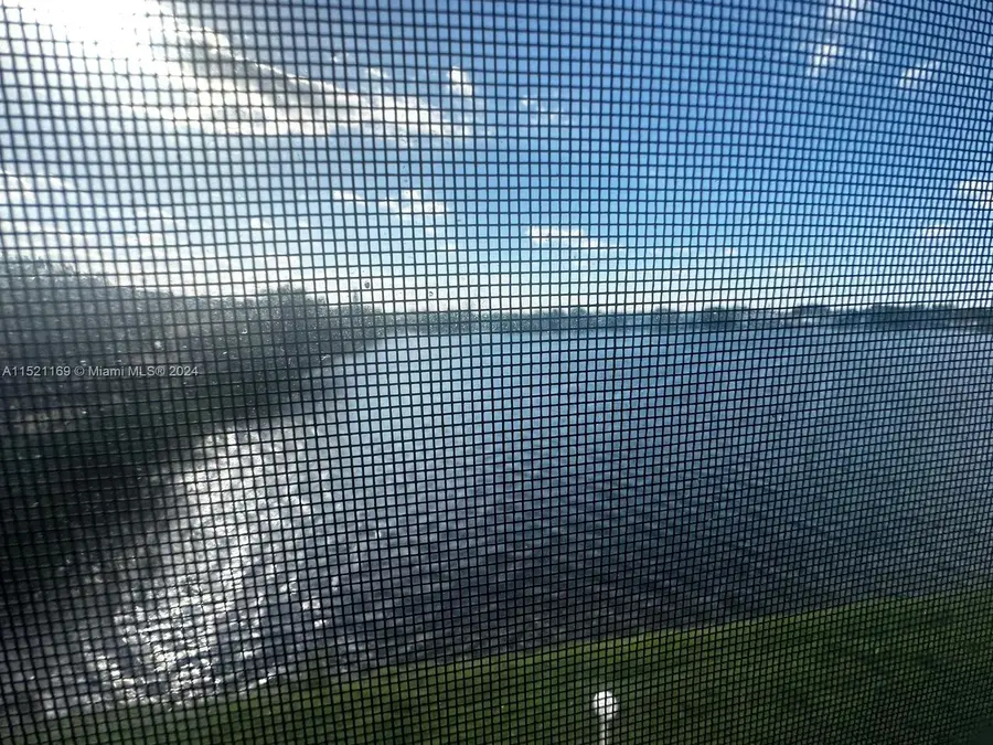 18700 NE 3rd Ct #626, Miami, FL 33179 - Image #3