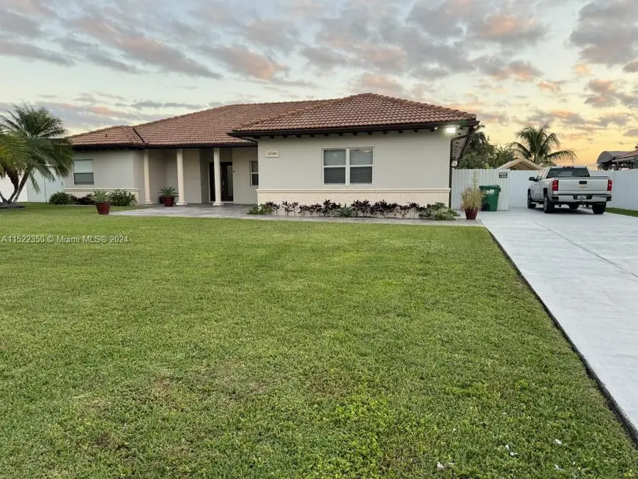 16344 SW 275th Ter, Homestead, FL 33031 - Image #3