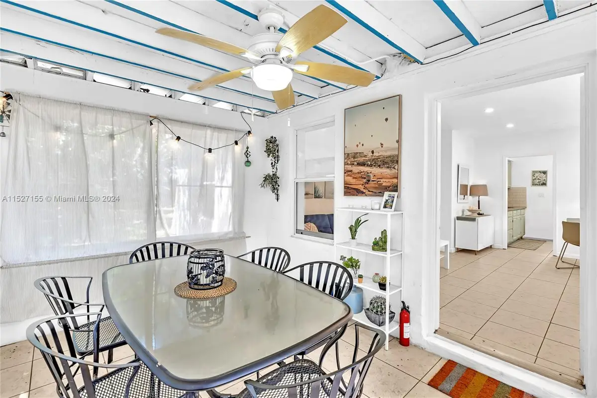 1220 NE 128th St, North Miami, FL 33161 - Image #1