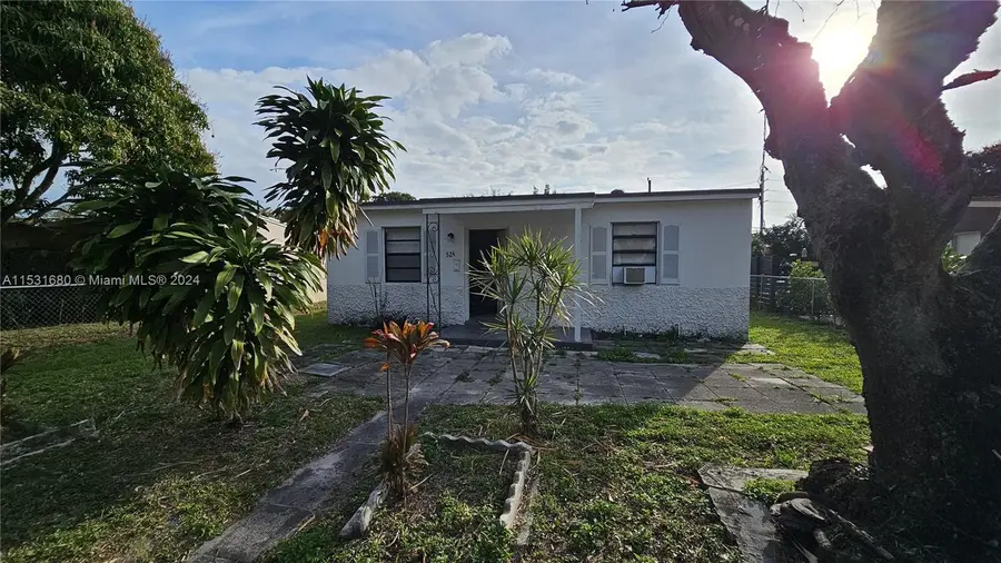 524 NW 21st Ave, Fort Lauderdale, FL 33311 - Image #3