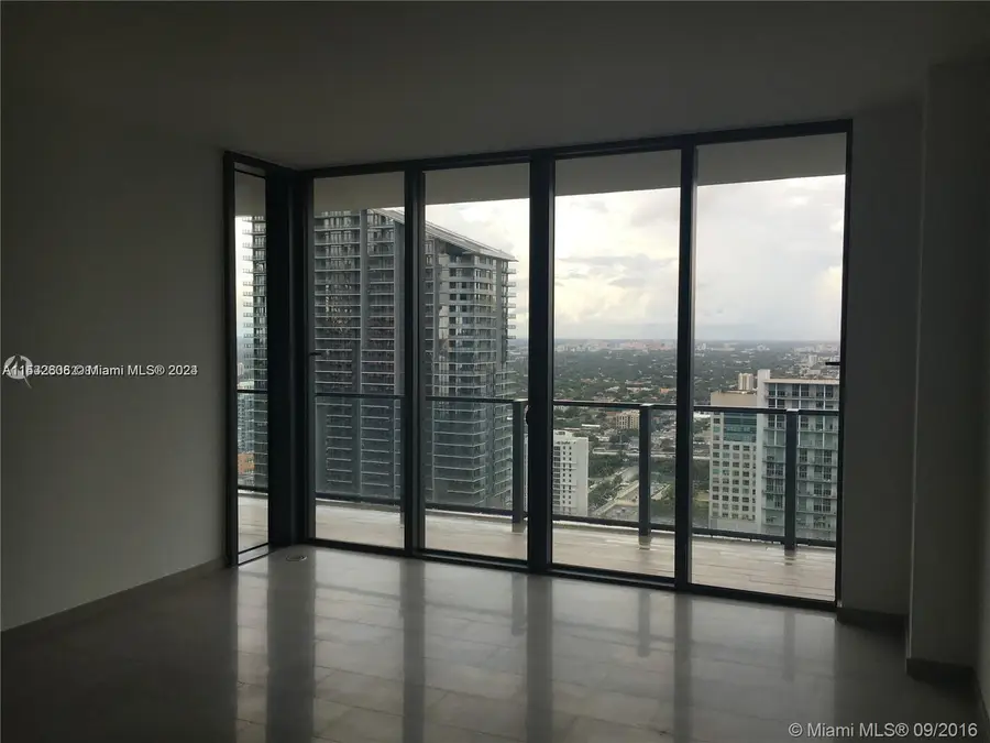 68 SE 6th St #3510, Miami, FL 33131 - #2