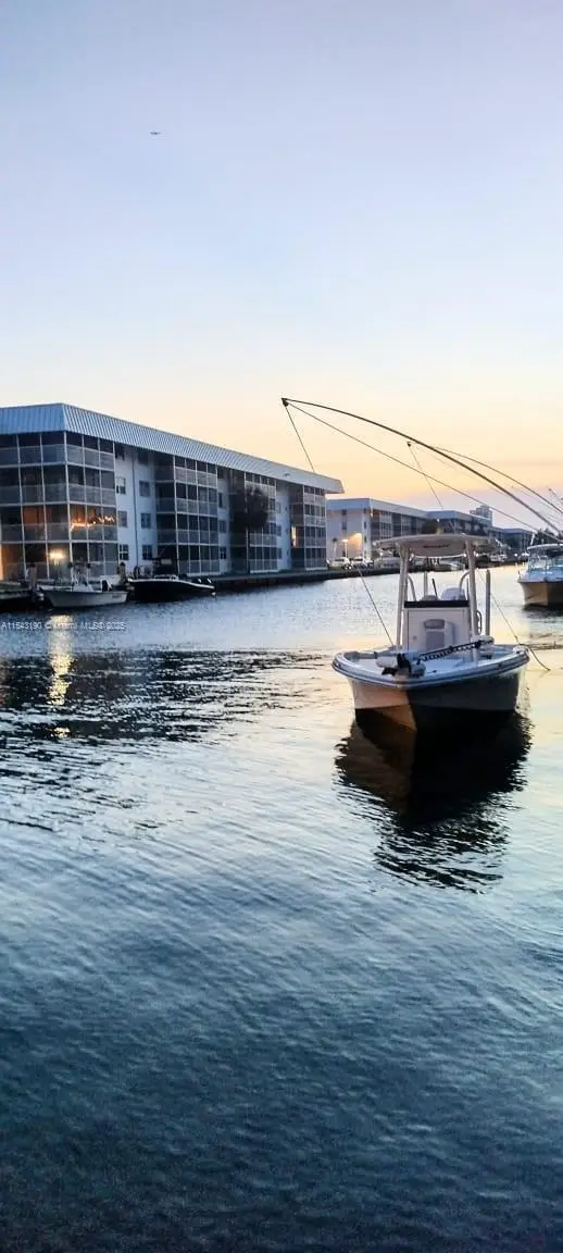 Address Withheld By Seller, North Miami Beach, FL 33160 - Image #2