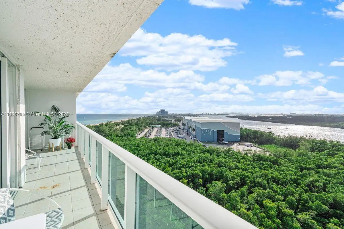 100 Bayview Dr #1418, Sunny Isles Beach, FL 33160 - #1