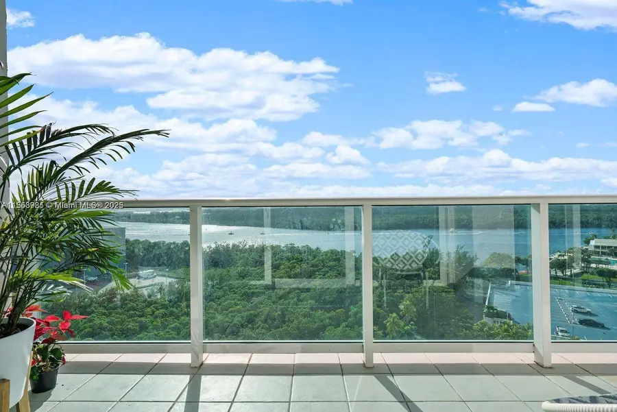 100 Bayview Dr #1418, Sunny Isles Beach, FL 33160 - #3
