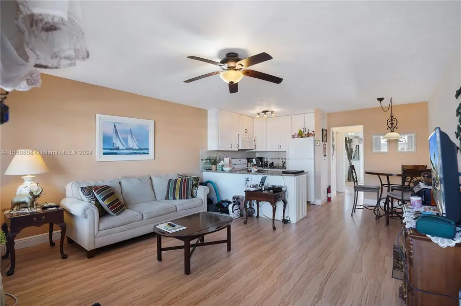 1000 SW 11th Ave #17E, Hallandale Beach, FL 33009 - #2