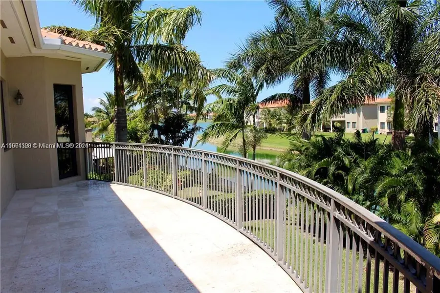 19383 SW 79th Ave, Cutler Bay, FL 33157 - Image #3