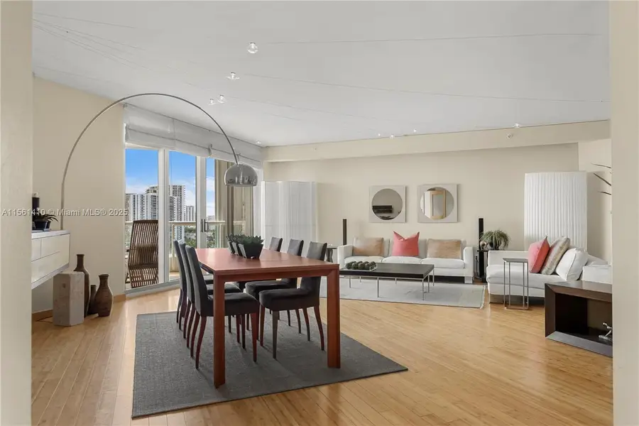 21050 Point Pl #1103, Aventura, FL 33180 - Image #3