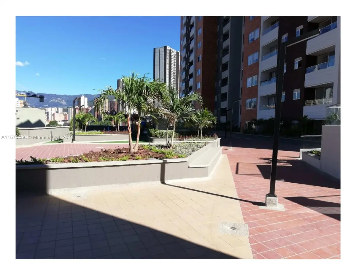 CL. 78E Sur # 47 C 80 Sabaneta #1416 TORRE  3, Sabaneta, FL 99999 - Image #1