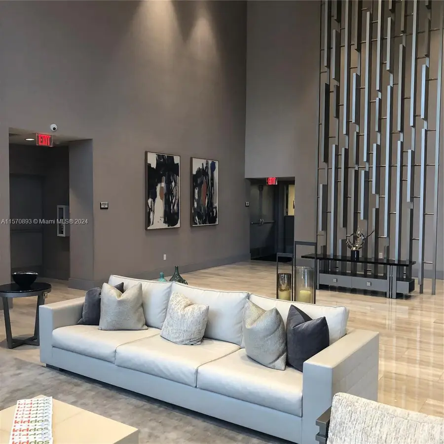 5300 NW Paseo Blvd #1705, Doral, FL 33166 - Image #2