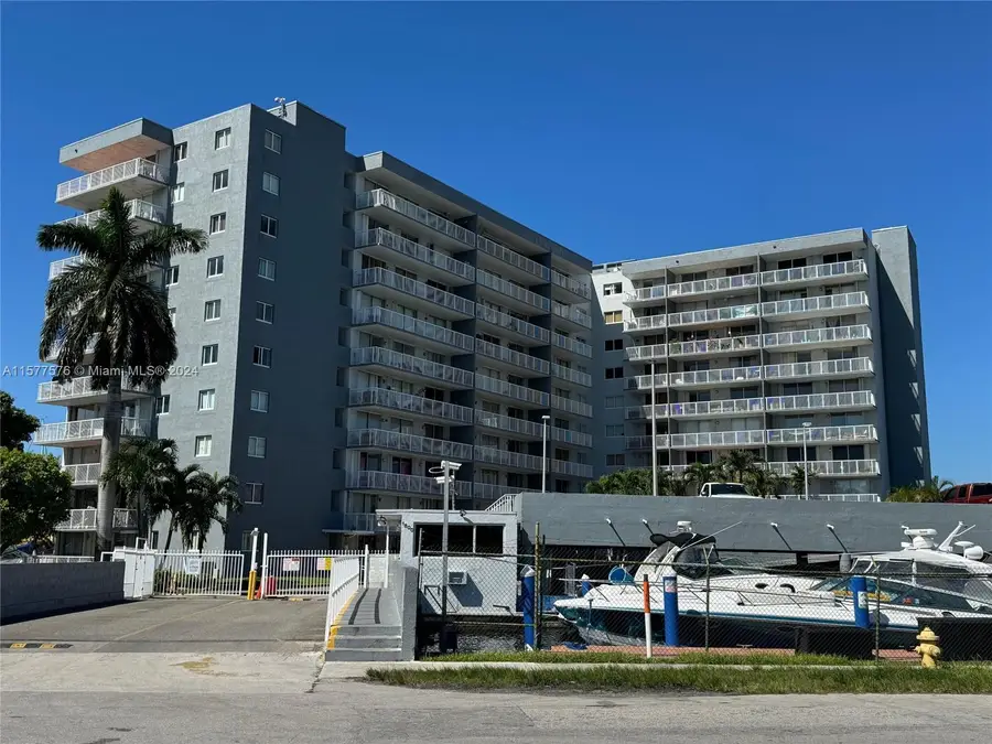 1800 NW 24th Ave #901, Miami, FL 33125 - Image #2