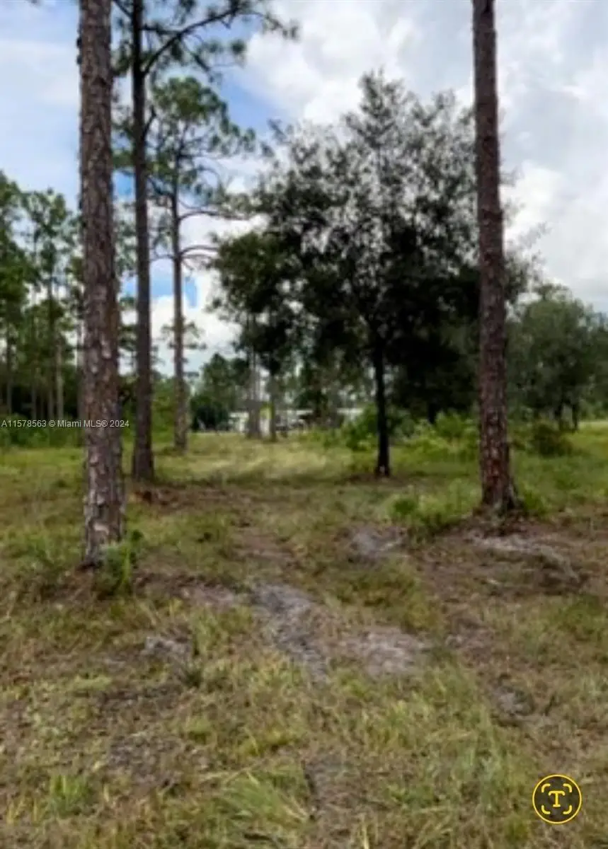 890 Tampa Avenue, Clewiston, FL 33440 - Image #2