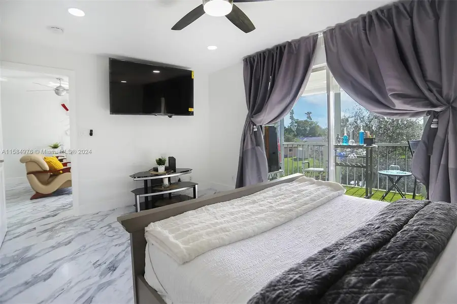 6570 Royal Palm Blvd #301J, Margate, FL 33063 - Image #2