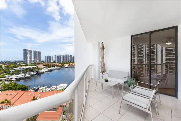 3610 Yacht Club Dr #1005, Aventura, FL 33180