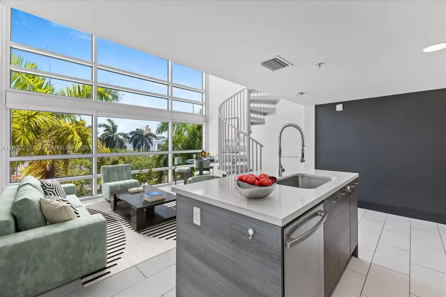 421 Meridian Ave #19, Miami Beach, FL 33139 - Image #3