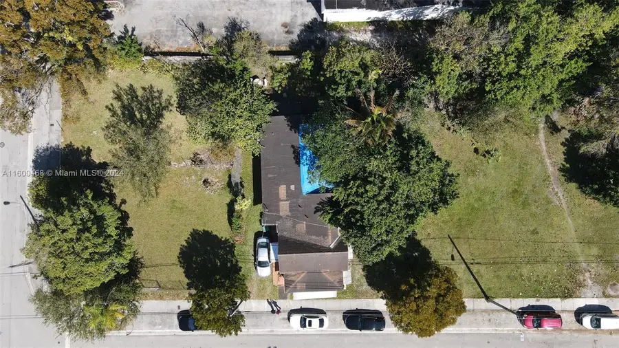 3373 Thomas Ave, Miami, FL 33133 - #3