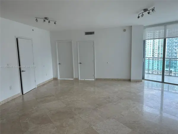 350 S Miami Ave #2302, Miami, FL 33130