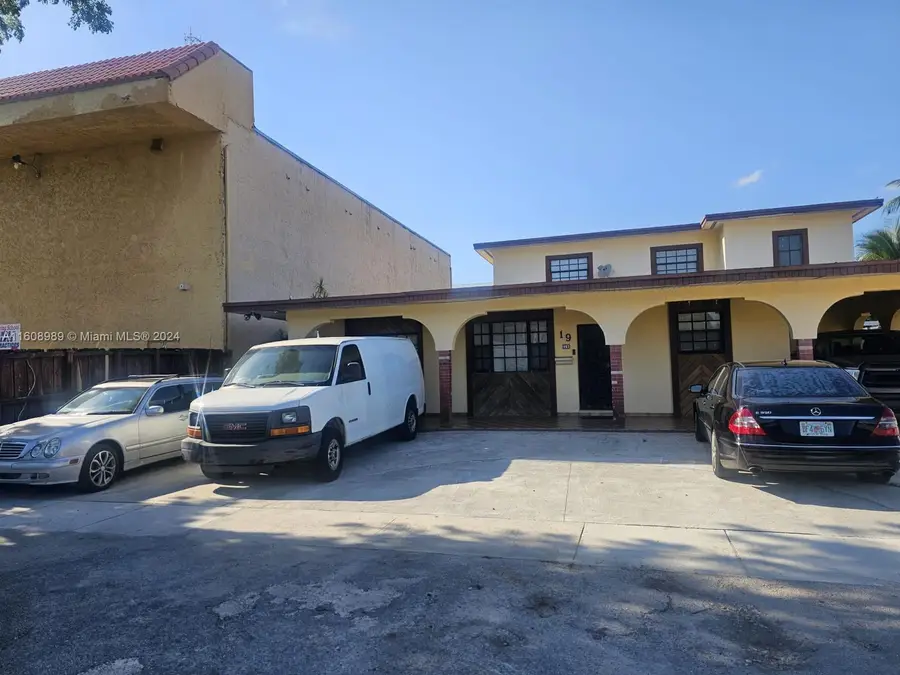 19 E 45th St, Hialeah, FL 33013 - Image #2