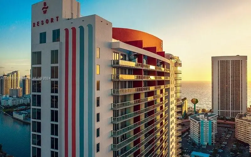 2602 E Hallandale Beach Blvd #R807, Hallandale Beach, FL 33009 - #2