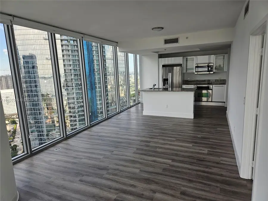 888 Biscayne Blvd #4001, Miami, FL 33132 - Image #2