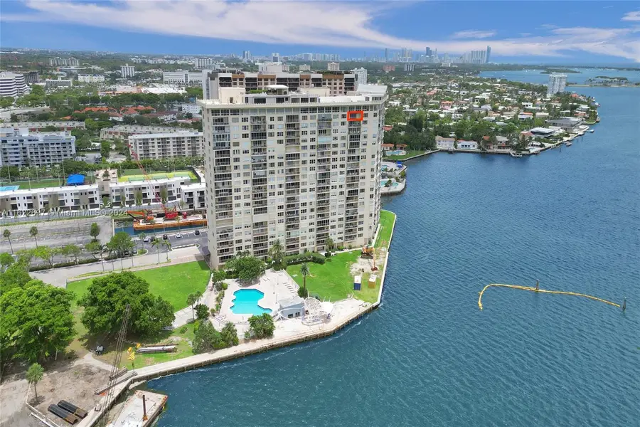 11111 Biscayne Blvd #21C, Miami, FL 33181 - Image #2