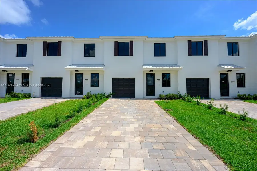 874 SW 1st St, Florida City, FL 33034 - Image #3