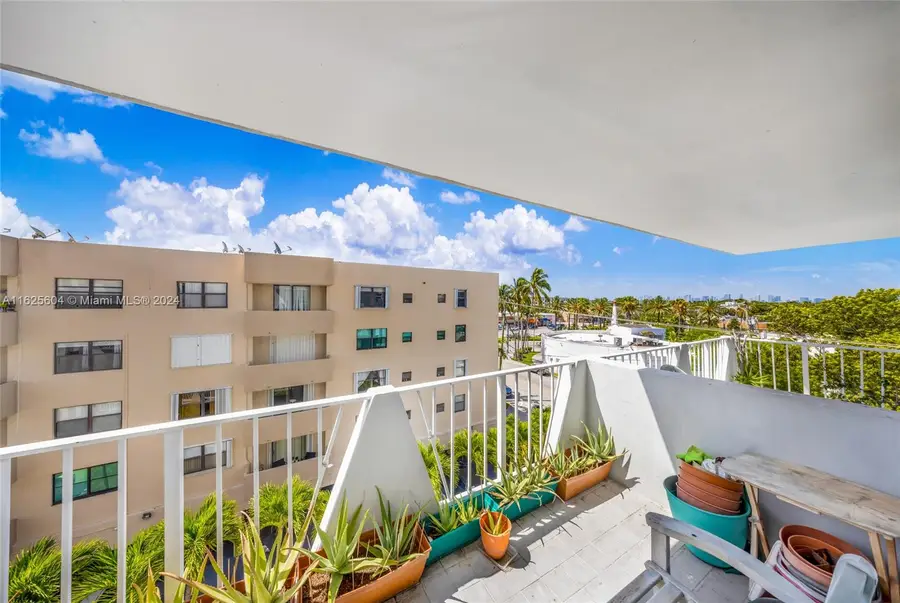 7133 Bay Dr #503, Miami Beach, FL 33141 - Image #3