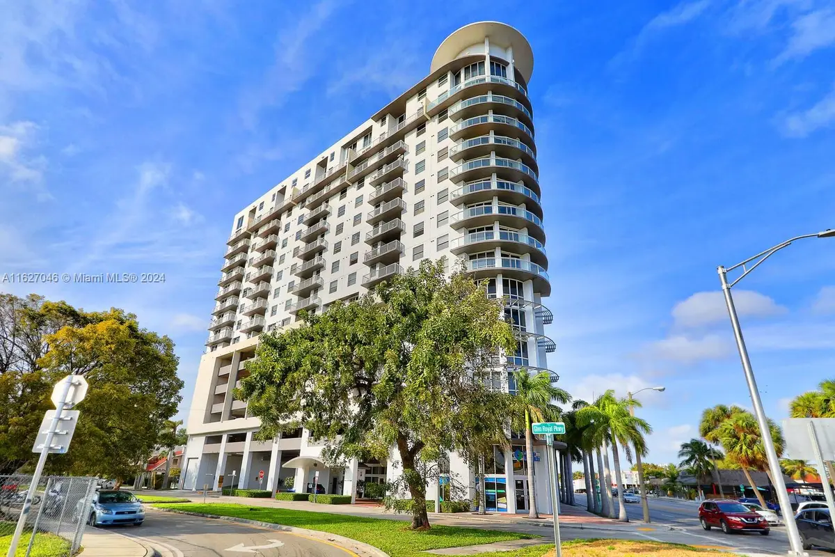 Address Withheld By Seller, Miami, FL 33125 - Image #1