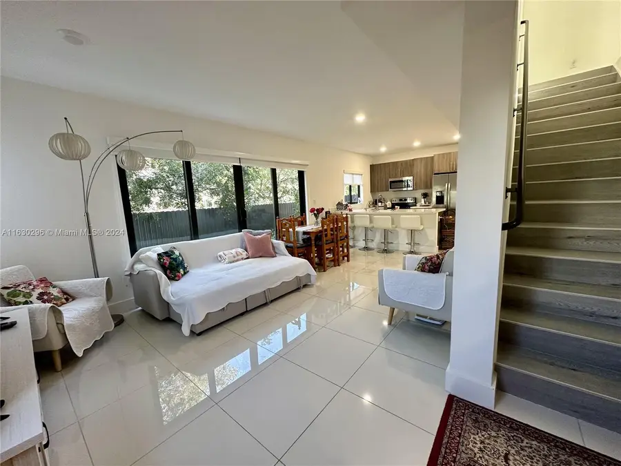 306 NW 11th Ct, Florida City, FL 33034 - Image #3